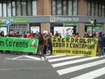 Grupos ecologistas se concentran en protesta por la subida de la electricidad y exigen el cierre de Cofrentes