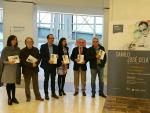 El presidente de la RAE reivindica la "galleguidad" de Camilo José Cela en la presentación de un libro homenaje