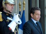 Sarkozy impone a las empresas que pagan dividendos una prima a los empleados