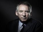 Bayrou reclama a Fillon que se retire de la campaña a la Presidencia y recalca que "no tiene otra opción"