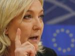 Le Pen ganaría la primera vuelta de las presidenciales de celebrarse ahora