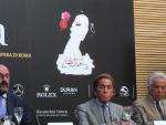 Valentino estrena su 'Traviata' en Les Arts: "No puede ir vestida con un impermeable o trajes ridículos"