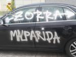 Detenido un menor por hacer pintadas en un coche y fachadas de Sant Jordi que difundía en una red social