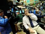 Wall Street cae un 4,31 por ciento en un día de turbulencias generalizadas