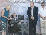 El IAC abre la puerta a Stephen Hawking para realizar sus estudios en Canarias