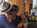 Ashley Benson (Pequeñas Mentirosas), dulce reconciliación en Hawaii con su ex Ryan Good