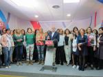 Méndez se rodea de mujeres del PSdeG el último día antes de las primarias para reivindicar la importancia de la igualdad