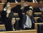 Yingluck Shinawatra investida primera ministra de Tailandia
