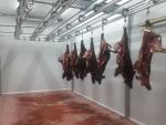 La Diputación de Barcelona abre un centro para vender la carne de caza de jabalí