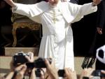 El papa pide a las autoridades y la población siria que se restablezca la paz