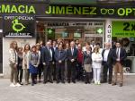Ceniceros resalta que la Farmacia Jiménez de Arnedo es ejemplo de "servicio de gran calidad y atención cercana"