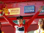 El danés Jakob Fuglsang estrena el maillot rojo en la Vuelta a España