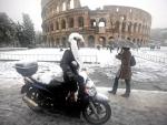 La nieve cubre Roma por primera vez desde hace más de 20 años