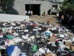 Cambrils destruye unos 2.800 objetos decomisados a los manteros