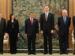 El Rey recibe al presidente de Perú durante su visita de trabajo a España