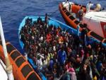 Inmigrantes rescatados esta semana afirman que naufragó una cuarta barca con 400 personas en el Mediterráneo