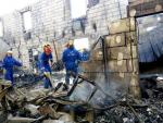 Al menos diecisiete muertos en incendio en refugio de ancianos en Ucrania