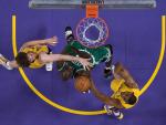 89-67. Los Lakers desdibujan a los Celtics y fuerzan el séptimo partido