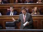 Catalá reprocha al PSOE su "violencia dialéctica" por los nombramientos en Fiscalía y defiende que no hubo purga