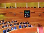 El Parlamento gallego vuelve a exigir unido el traspaso de la AP-9, entre ataques de En Marea y BNG al PP