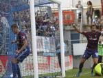 Javi Lara marca el primer gol del Eibar en Primera