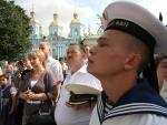 La Armada rusa y los familiares recuerdan la tragedia del "Kursk" en el décimo aniversario