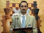 Topalov recibe la Cabria de Plata y 75.000 euros al ganar el Ciudad de Linares