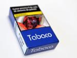 La industria tabaquera defiende que el empaquetado neutro es ineficaz y rechaza la "hiperregulación" del sector