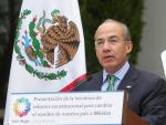 El expresidente de México Felipe Calderón resulta ileso tras un accidente de tráfico
