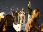 Los disturbios vuelven a EEUU tras la indignación por la versión policial