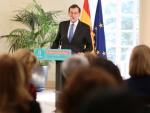 (Amp.) Rajoy da prioridad a traer a España la Agencia Europea del Medicamento frente a la EBA