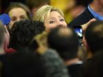 Democratic presidential hopeful Hillary Clinton gr