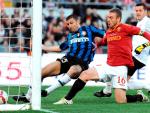El Roma se impone al Inter (2-1) y pone al "rojo vivo" el "scudetto"