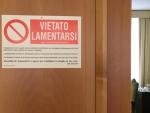 El Papa cuelga un cartel en la puerta de su habitación con la frase "prohibido quejarse" (Copyright: Vatican Insider)