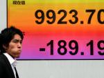 El Nikkei cae a su mínimo en siete meses
