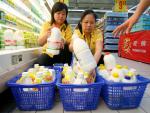La Policía china confisca 103 toneladas de leche infantil contaminada con melamina