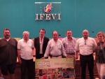 Comuneros y otros colectivos inician la recogida de firmas para presentar una ILP de impulso a Porto Cabral