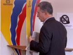 La calma domina la jornada electoral colombiana, salvo incidentes en zonas aisladas