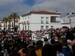 Una concentración en Monesterio (Badajoz) recuerda a Manuela Chavero al cumplirse un año de su desaparición