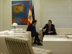 Termina la reunión entre Rajoy y Sánchez en el Palacio de la Moncloa, que ha durado dos horas  y media