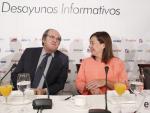 Armengol defiende que Pedro Sánchez presente una moción de censura contra Rajoy "cuando pueda" y vea "oportuno"