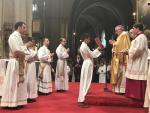 El arzobispo de Toledo ordena a 4 sacerdotes y a 10 diáconos: "Debéis enseñar con paciencia y presidir con humildad"