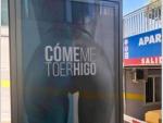 El Ayuntamiento de Vélez investiga la autoría de la publicidad sexista retirada en Torre del Mar