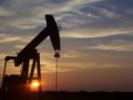 Arabia Saudí, Catar, Venezuela y Rusia acuerdan congelar la producción de petróleo