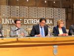 Cruz Roja Extremadura renovará su flota de ambulancias gracias a 1,6 millones aportados por Junta y diputaciones