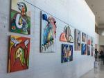 El Hospital de Puente Genil acoge una exposición de pintura de la artista local Marily Zurera