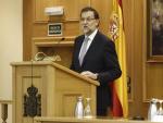 Rajoy anima a los militares a defender España por ser "la patria común por lo que merece la pena sacrificarse"