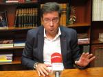 López (PSOE) dice que Carmena primero habló "con libertad" y luego "le dictaron" la matización