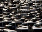 Las ventas de automóviles caen más del 15 por ciento en la primera quincena