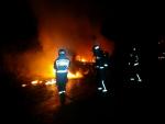 Extinguidos incendios de dos coches en San Felices de Buelna y Puente Viesgo